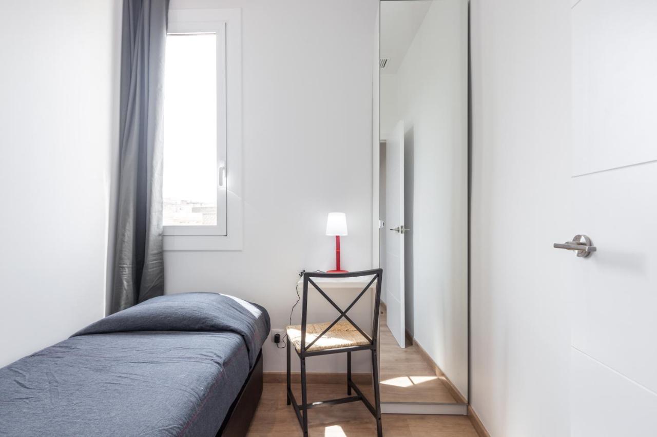 Appartement Bright With Balconies 34 *
